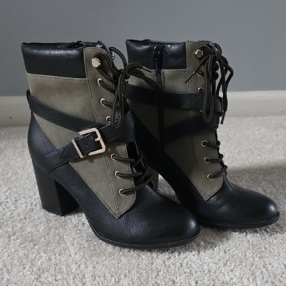 Negotiate Women's High Heel Combat - Picture 3 of 16